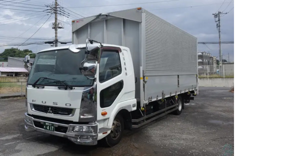 山添運輸株式会社の求人情報ページへ