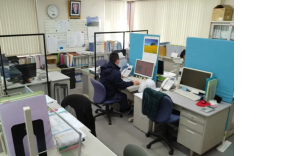 株式会社金澤紙業 藤沢工場の求人情報ページへ