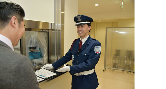 株式会社日警保安 正社員(千葉市稲毛区/ショッピングセンター施設警備)の求人情報ページへ
