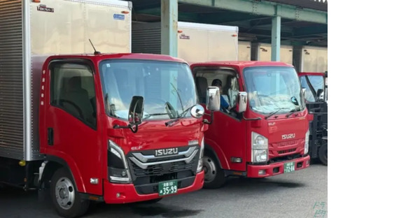 宇治運輸株式会社の求人情報ページへ