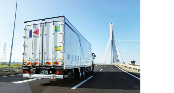 共通Fロジ株式会社 札幌事業部 札幌東営業所の求人情報ページへ