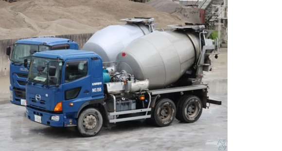 松阪興産株式会社 鈴鹿工場の求人情報ページへ